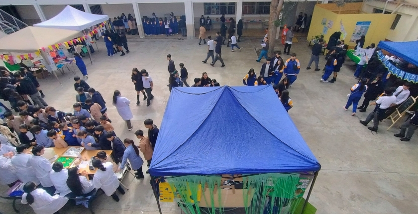 Estudiantes participan en la “Feria Científica/Tecnológica Eufrasiana 2025”